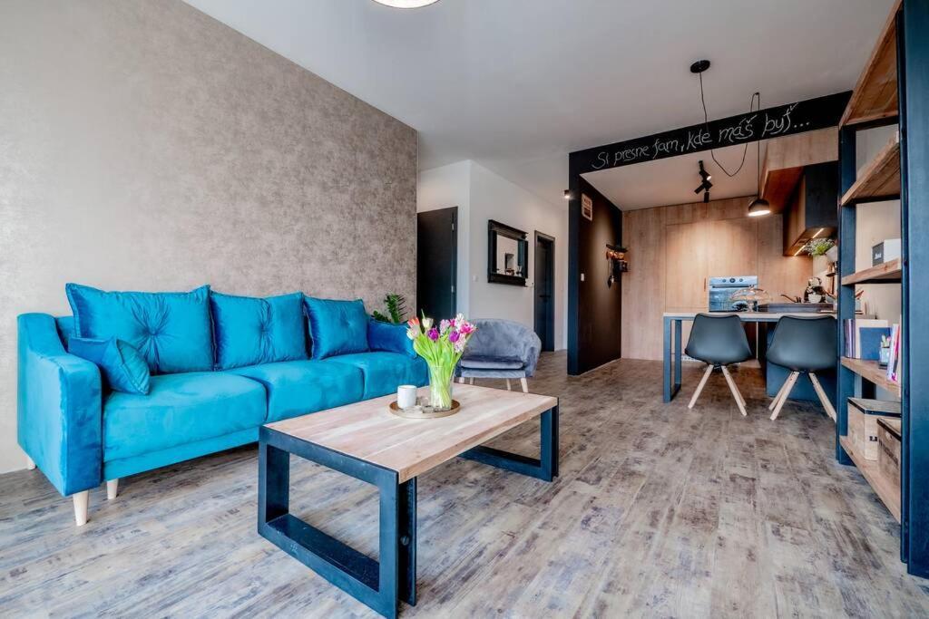 B10 Business Apartments Zilina Bagian luar foto