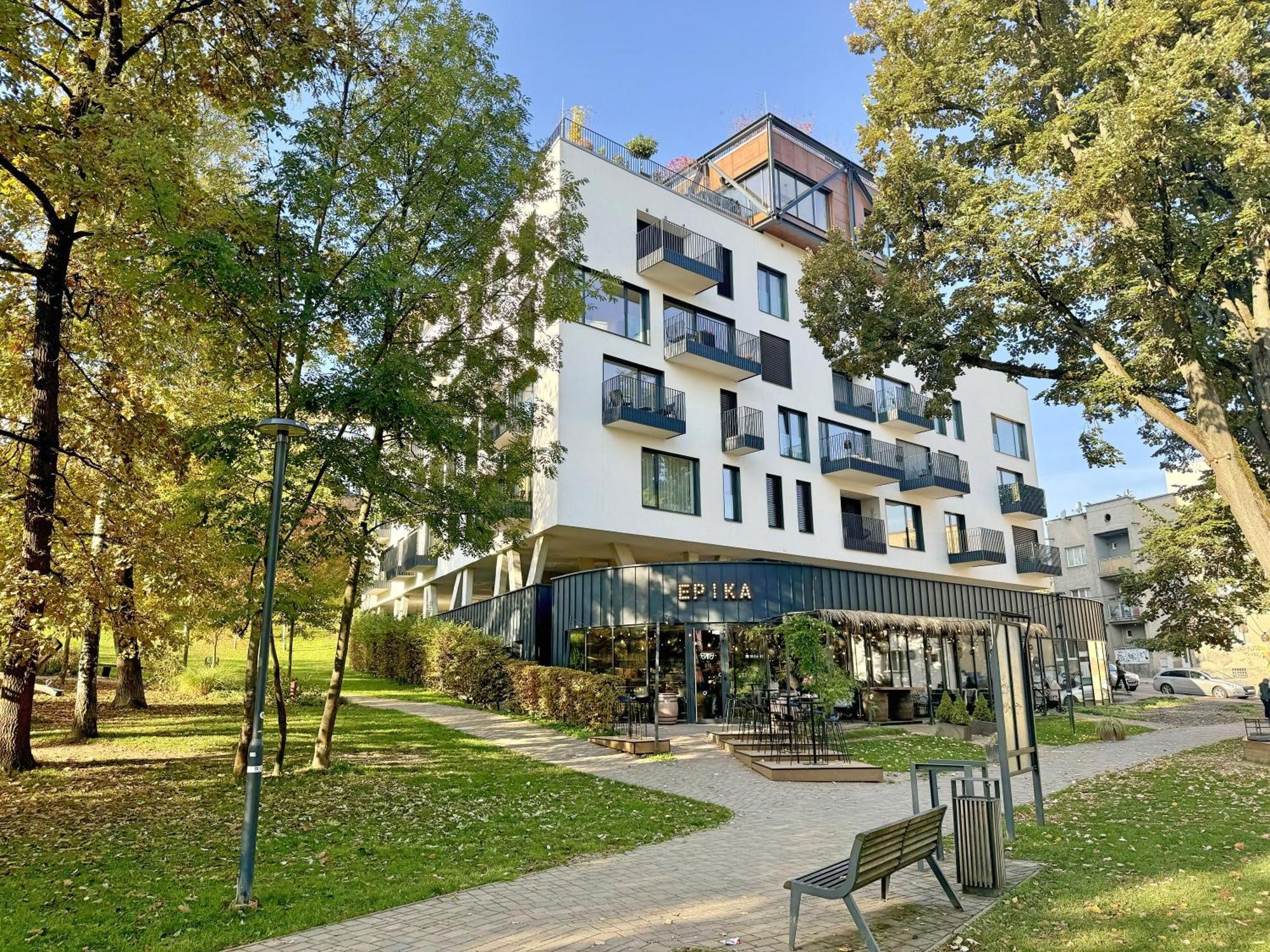 B10 Business Apartments Zilina Bagian luar foto